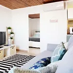 Alfama Apartment Rose - Sardinha